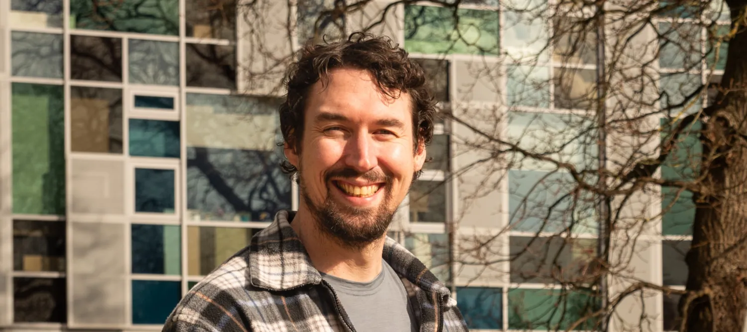 Tim Regan in front of the Roslin Institute