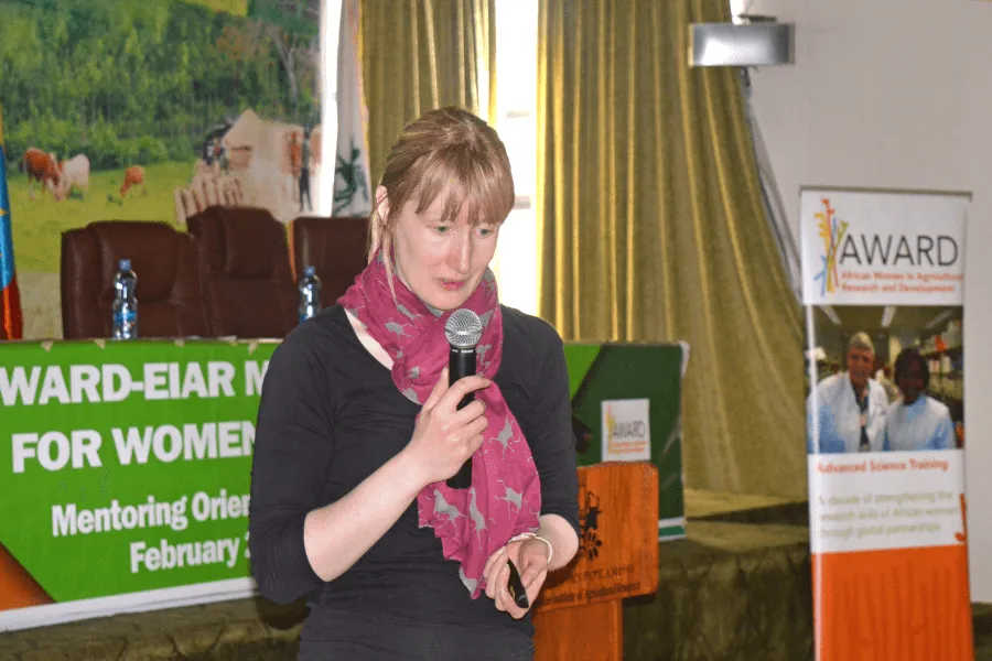 Emily Clark giving an overview of Roslin and CTLGH