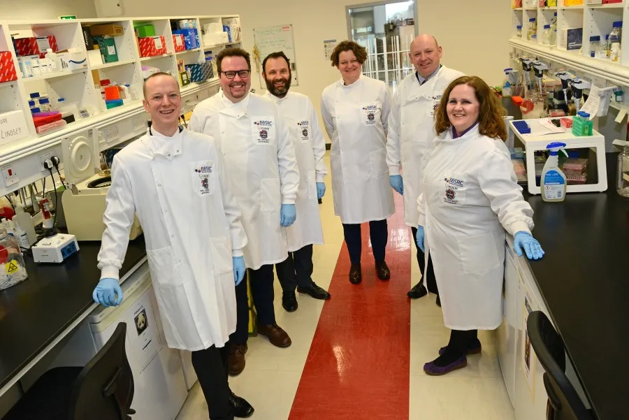 Sepsis Research visit Kenneth Baillie's lab at The Roslin Institute