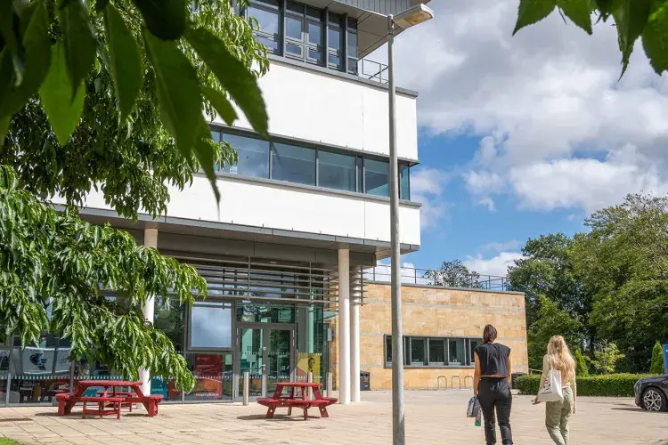 Easter Bush teaching building
