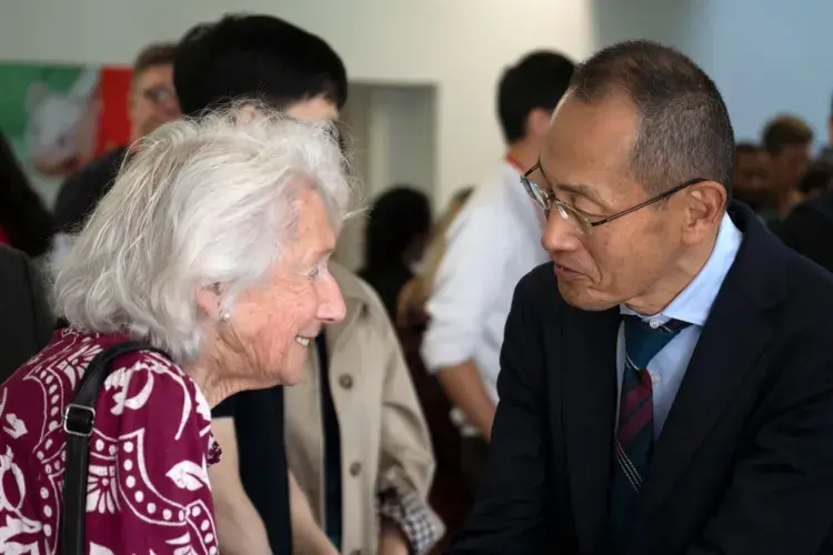 Shinya Yamanaka greeting guests