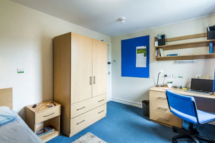 Bedroom at East Newington Place