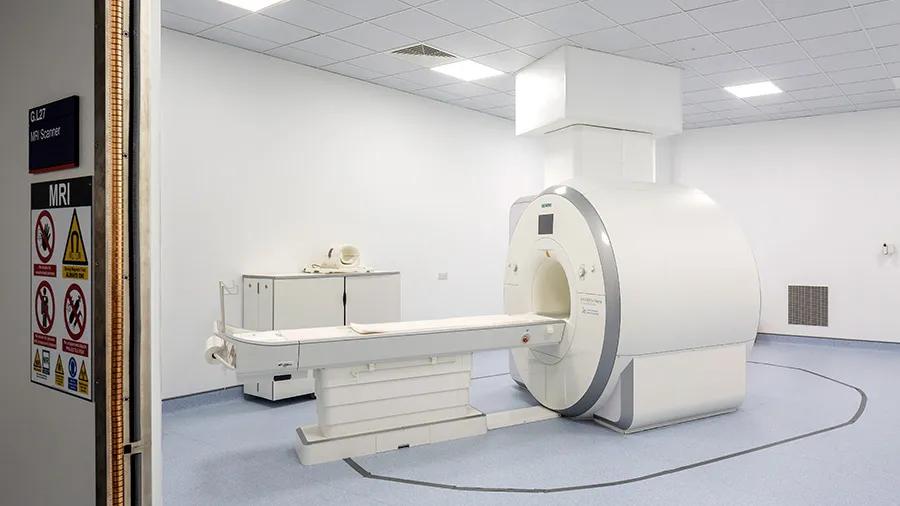 MRI scanner at LARIF