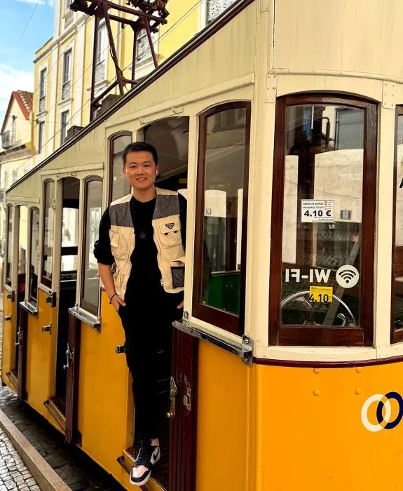 Jiao on a tram in New Orleans