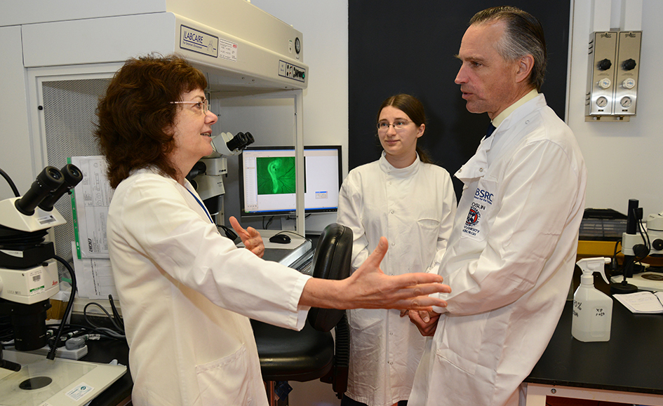 Lord de Mauley in a lab